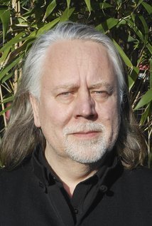Marek Budzynski