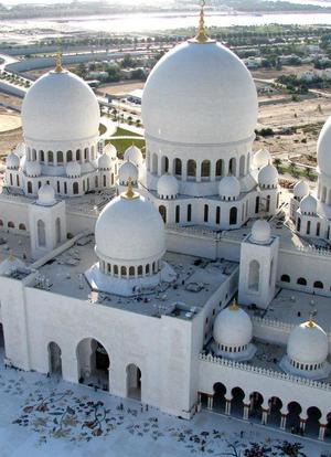 国家地理频道:谢赫•扎耶德清真寺海报封面图