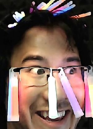 Markiplier Being Dumb on Stage in Front of 1000 People with Friends at PAX East海报封面图