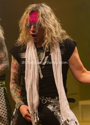Steel Panther: Live from Lexxi&apos;s Mom&apos;s Garage海报封面图