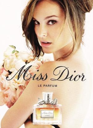 Dior: Miss Dior海报封面图