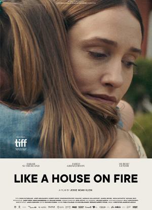 宛如着火的房子海报封面图