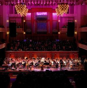 An Evening with Amy Grant, Featuring the Nashville Symphony海报封面图